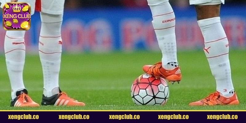 Kinh nghiệm chơi kèo giao bóng hiệu quả từ XENGCLUB